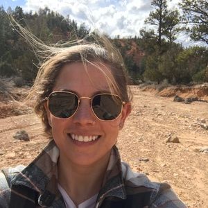 Meet your Posher, Amber